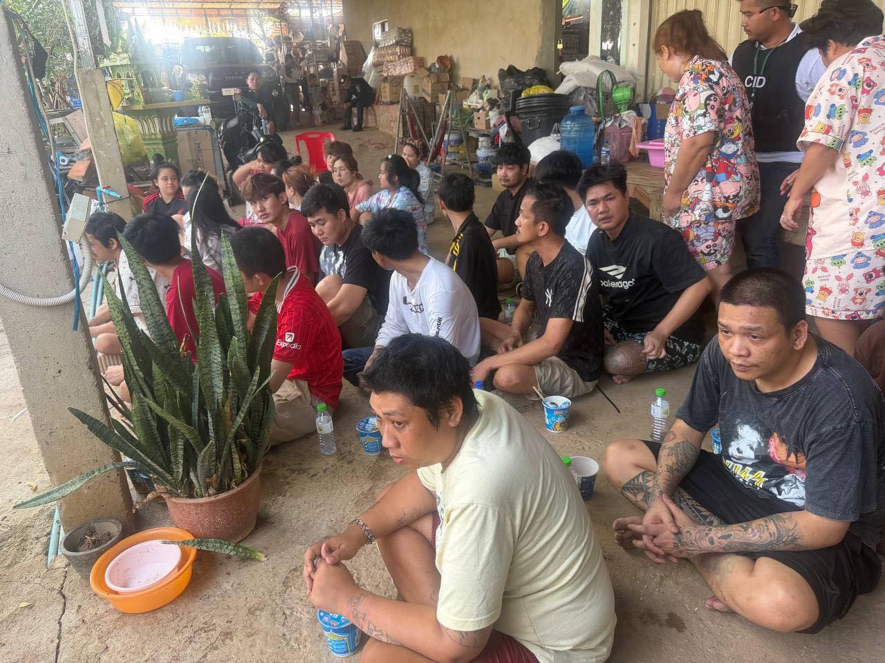 柬埔寨波贝反诈专项再发力 突袭多点清查 查获百余外籍人员牵出非法拘禁大案