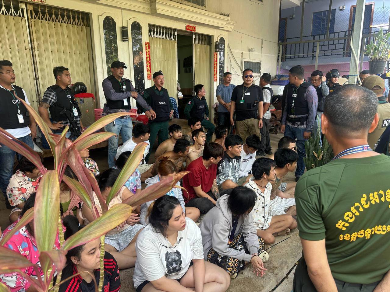柬埔寨波贝再捣非法拘禁窝点 成功解救 28 名被囚泰国公民