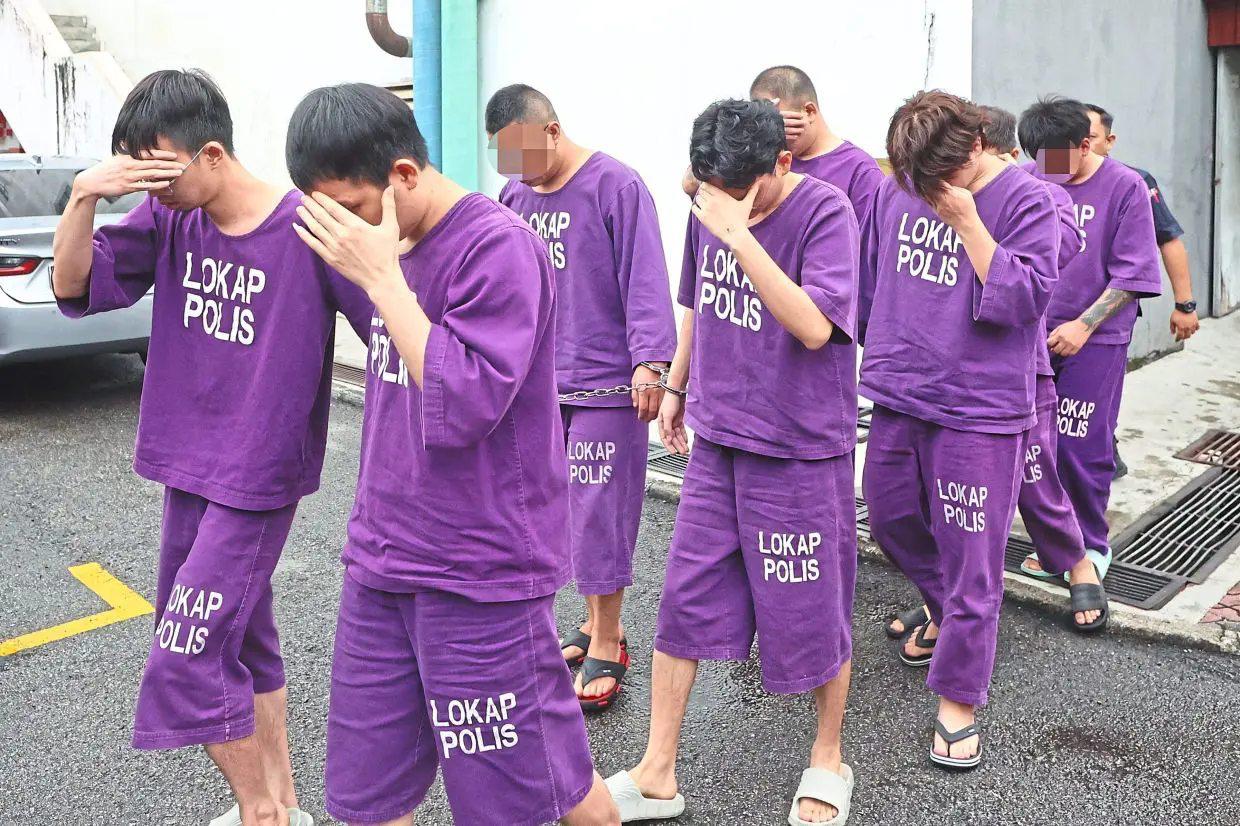 马来西亚新山高档海景公寓沦为诈骗窝点 4 名中国籍男子落网-亚太警务报道
