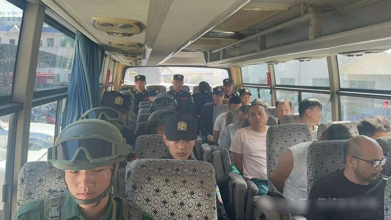佤邦与缅北第四特区联手捣毁大型电诈窝点 78 人落网 10 名嫌犯移交中方