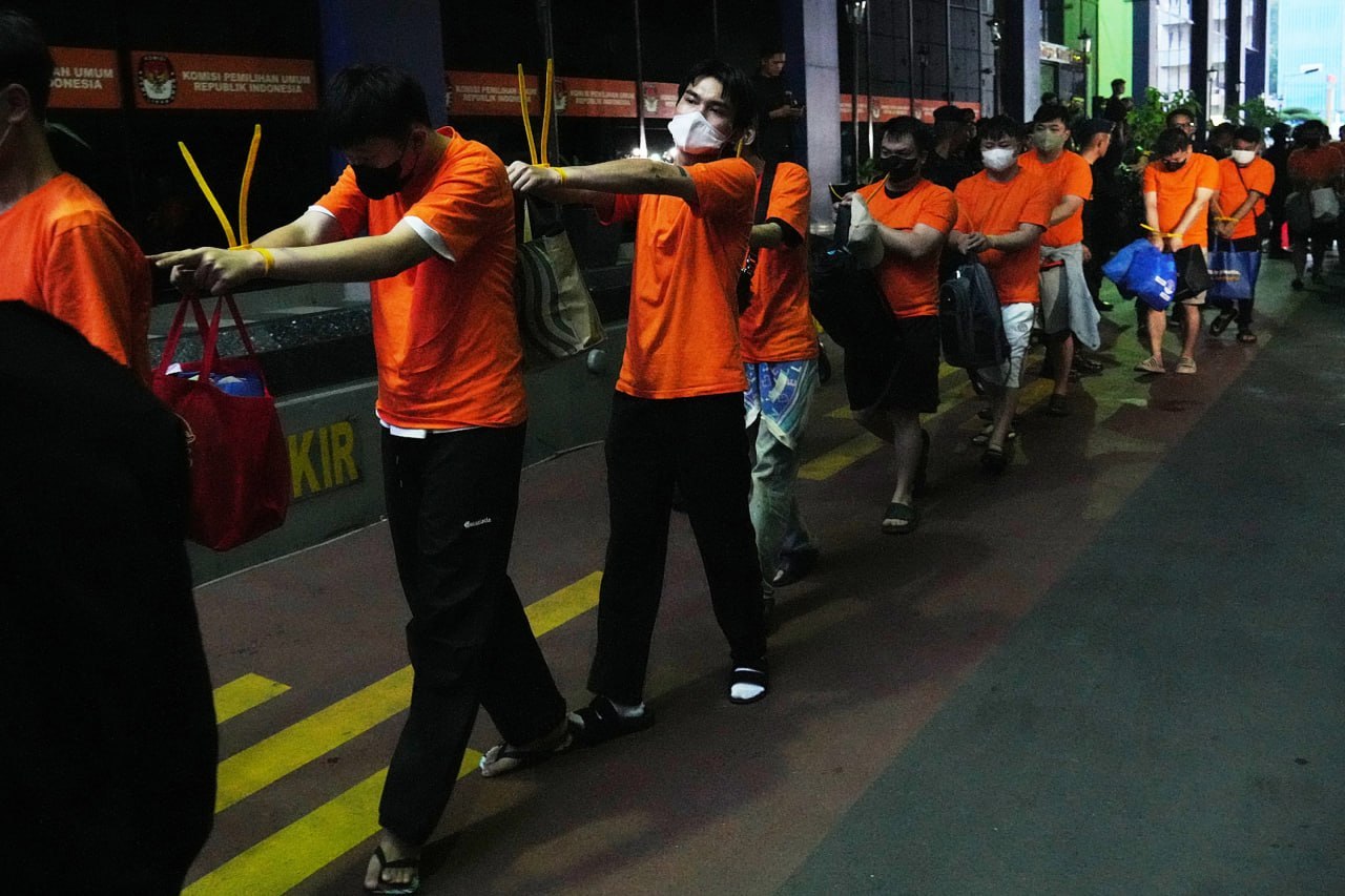 印尼雅加达雷霆突袭 321 名跨国网赌 “狗推” 落网 创近年最大规模清剿-亚太警务报道